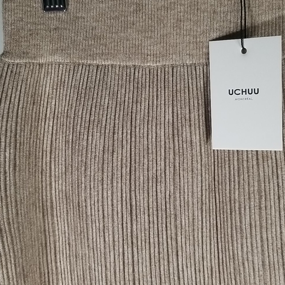 UCHUU Montréal Taupe Rib Knitted Straight Skirt - Picture 3 of 6